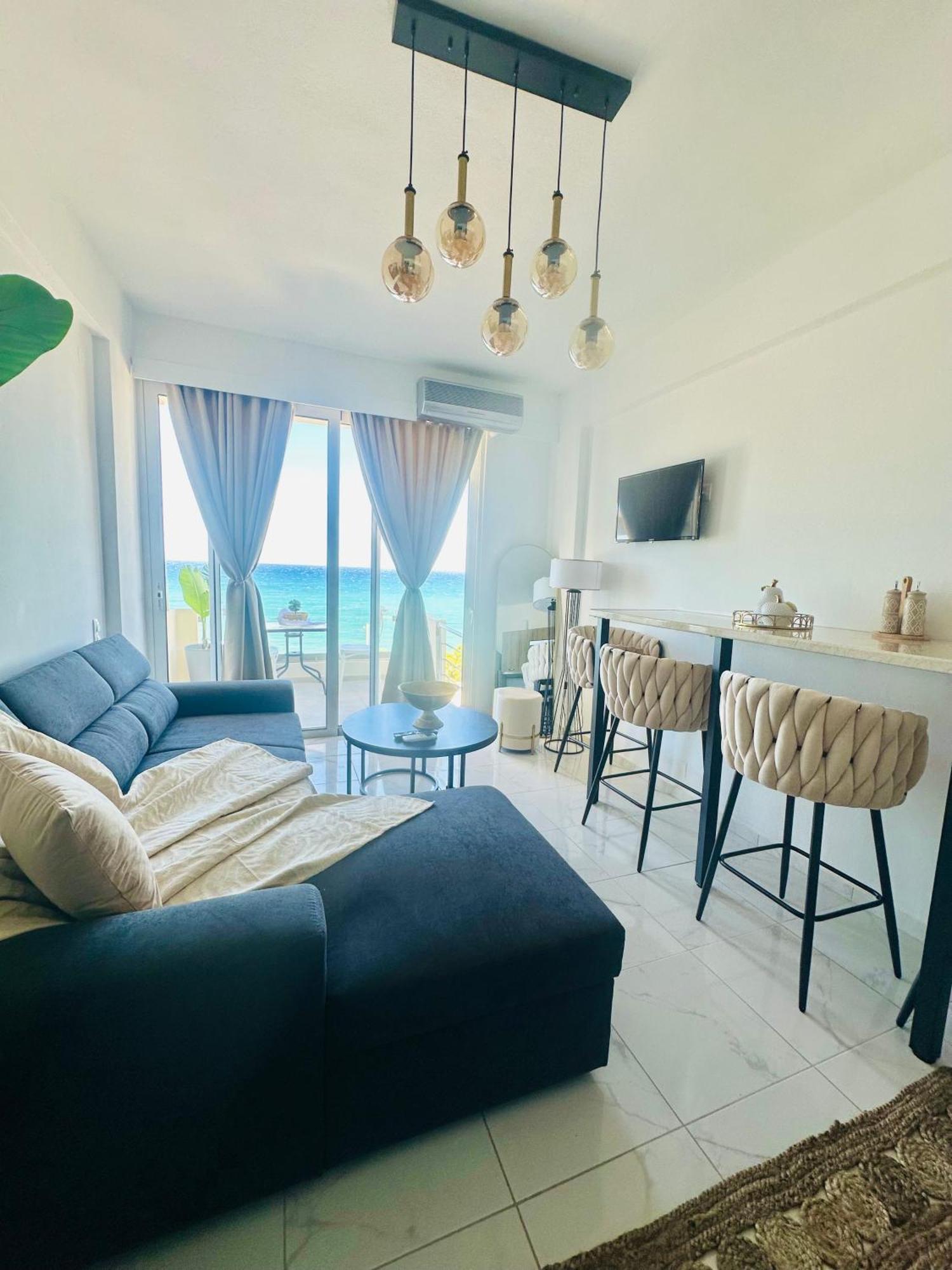 Stella & Eleni With Shared Pool & Open View Apartment Kalamaki (Heraklion)